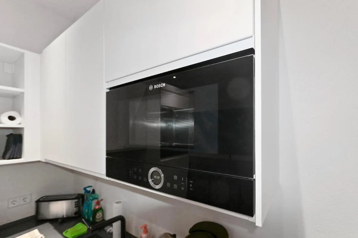 Apartment Exclusive Bungalow! 4 Rooms, 8 People, 2X Parking Dresden